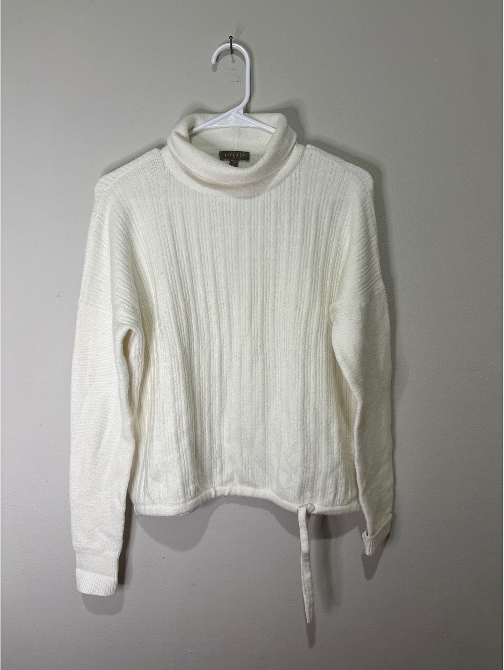Lilla P Women's off White Ribbed Turtleneck Pullover Sweater Size Small